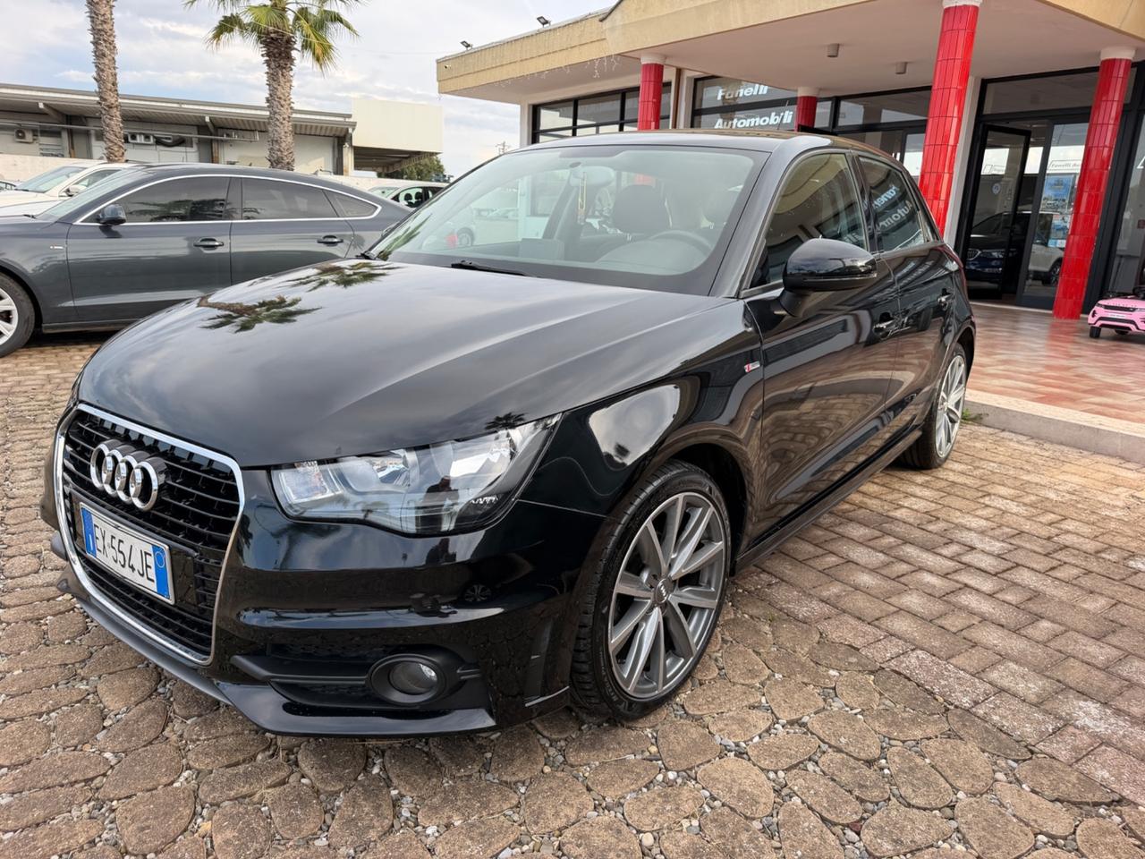 Audi A1 SPB 1.6 TDI S tronic line edition