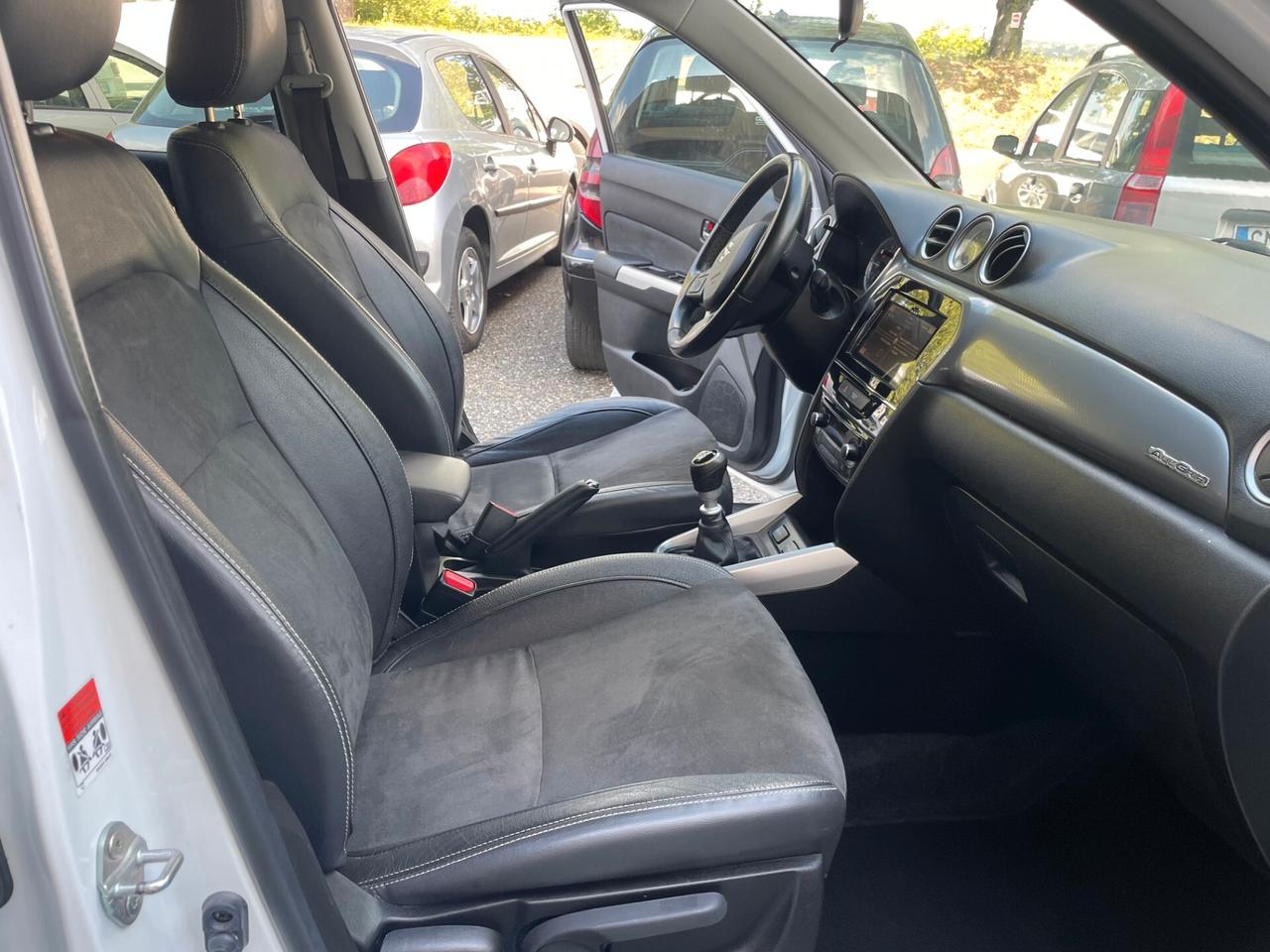 Suzuki Vitara 1.6 DDiS 4WD AllGrip V-Top