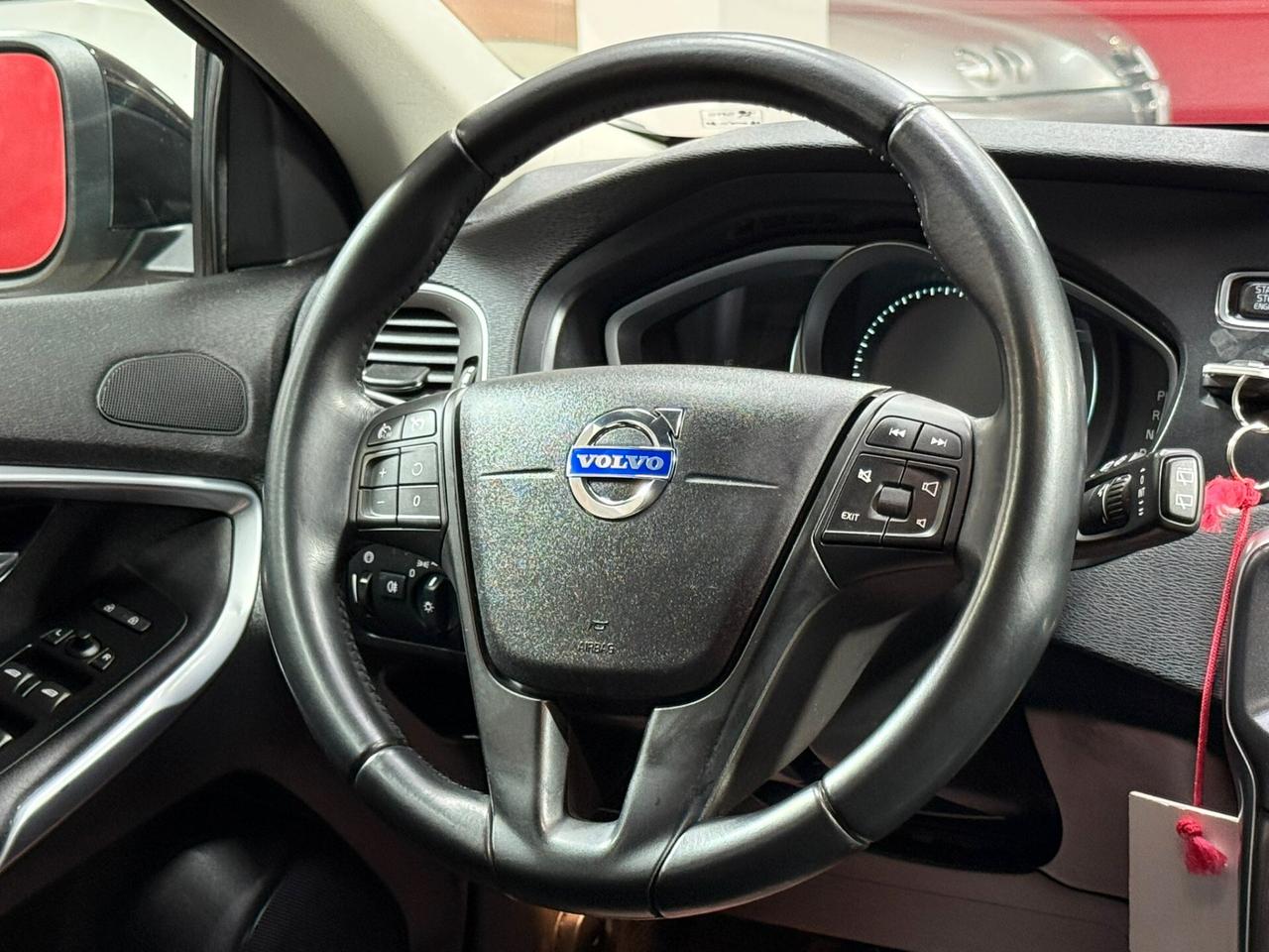 Volvo V40 Cross Country D2 1.6 114cv - 2014