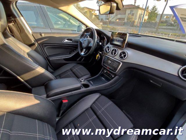 MERCEDES-BENZ GLA 180 d Automatic Business