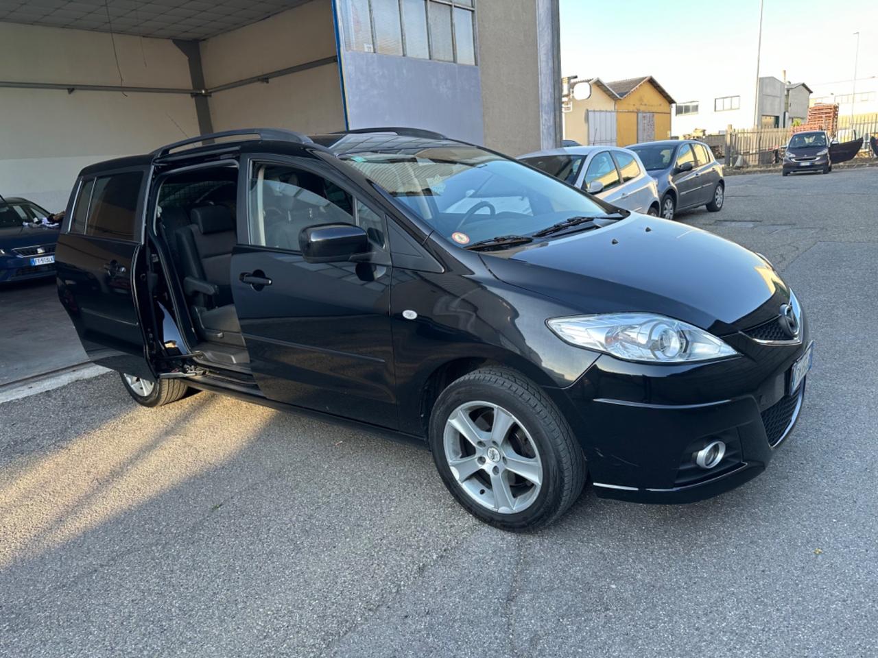 MAZDA 5 BENZINA 7 POSTI NEOPATENTATI