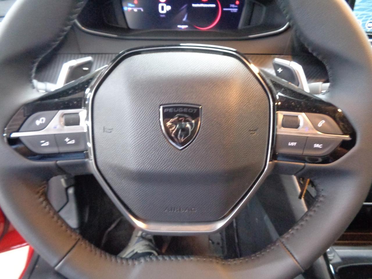 Peugeot 208 Hybrid 136 e-DCS6 Allure