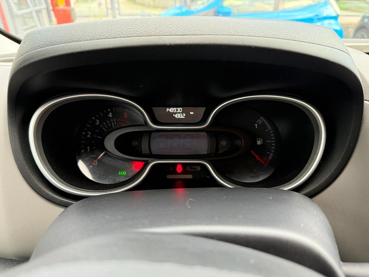 Renault Trafic T27 1.6 dCi 125CV 9 POSTI