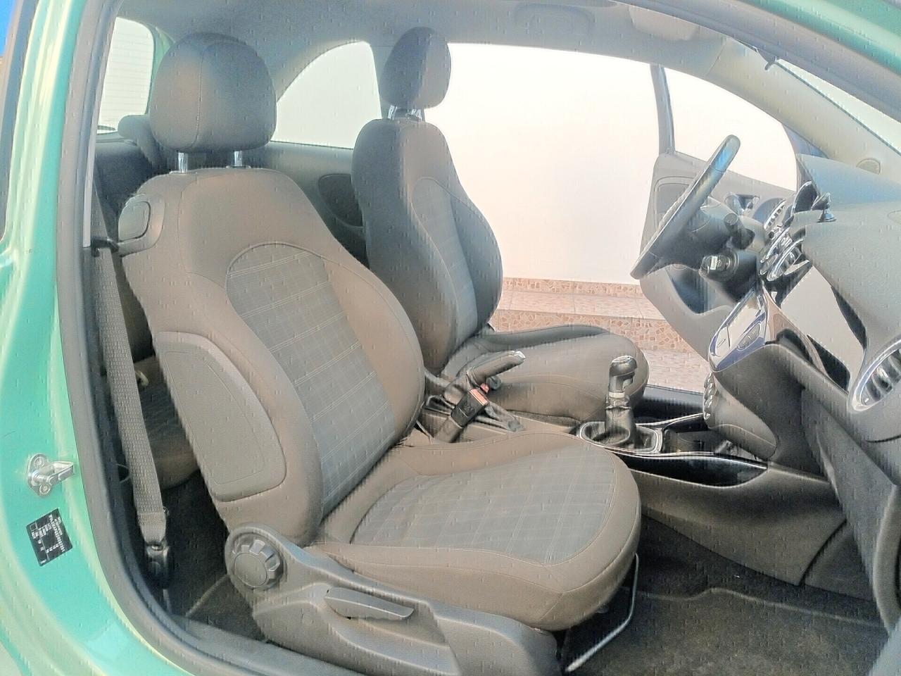 Opel Adam 1.2 70 CV #GPL#