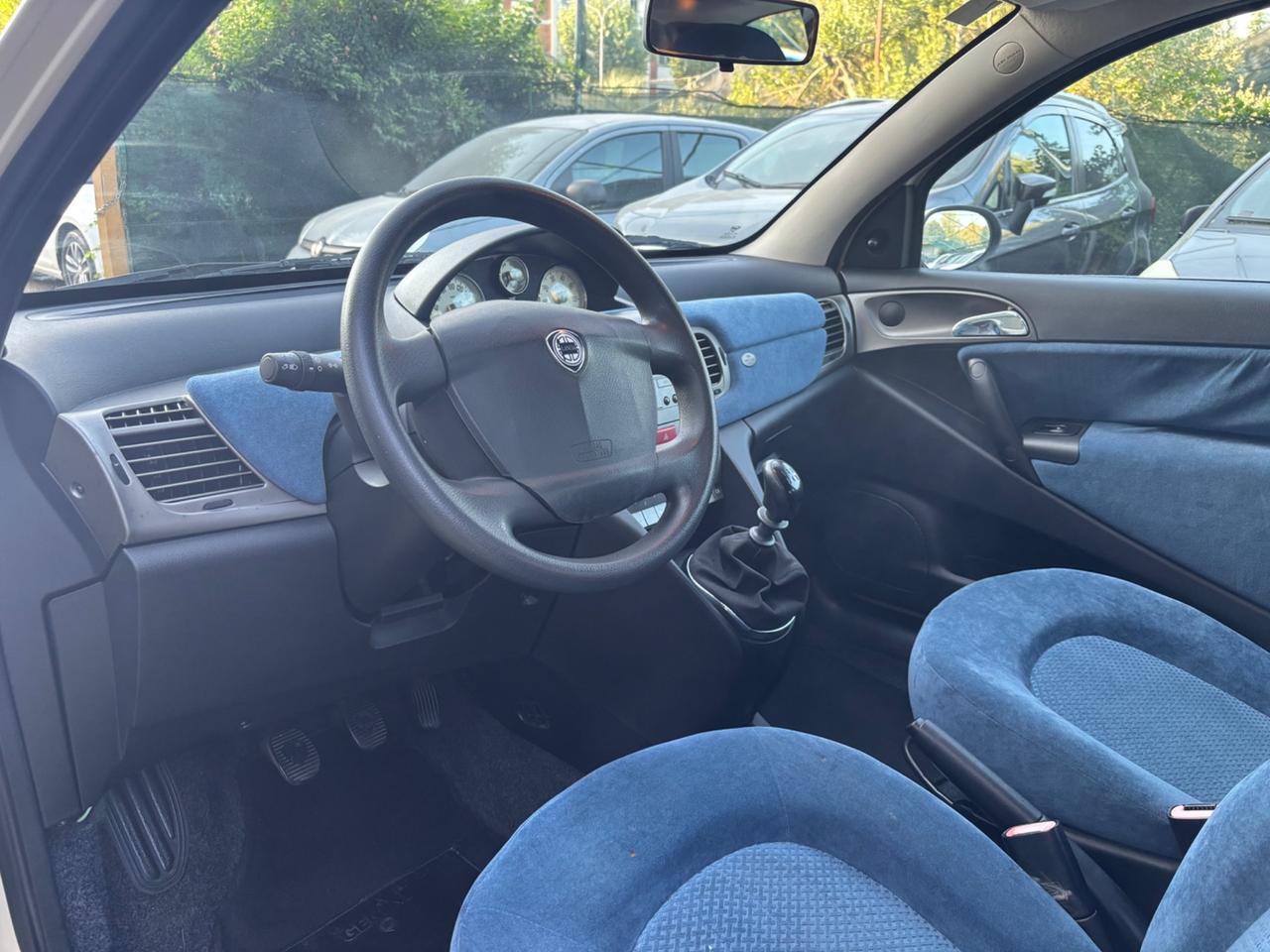 Lancia Ypsilon 1.2 OK NEOPATENTATI km 48000