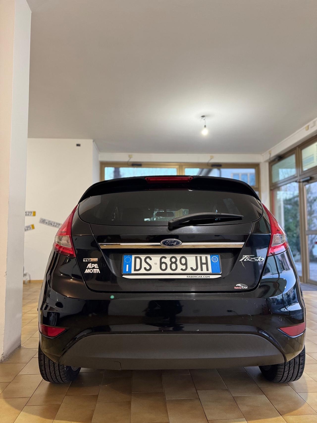 Ford Fiesta Fiesta+ 1.4 TDCi 68CV 5 porte