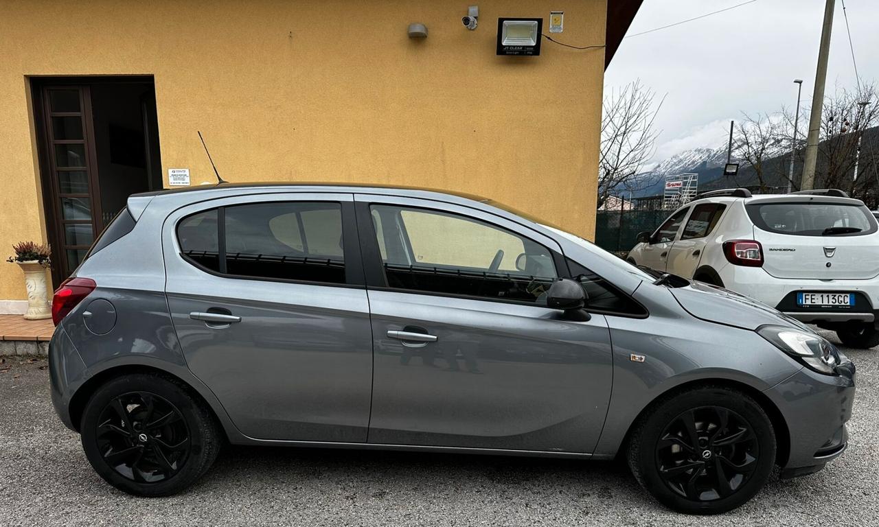 Opel Corsa 1.4 5 porte b-Color