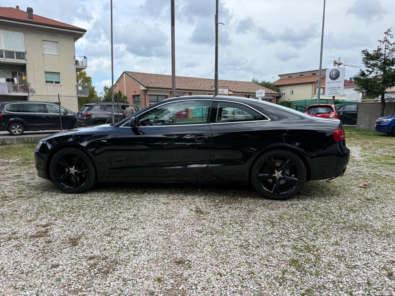 Audi A5 2.0 TDI S-Line MOTORE 180.000 KM !!
