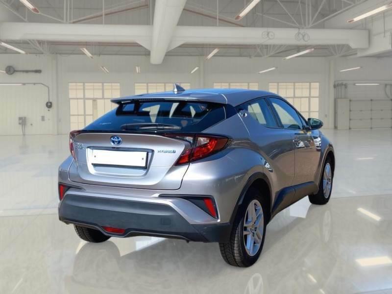 TOYOTA C-HR 1.8H 98CV E-CVT Business