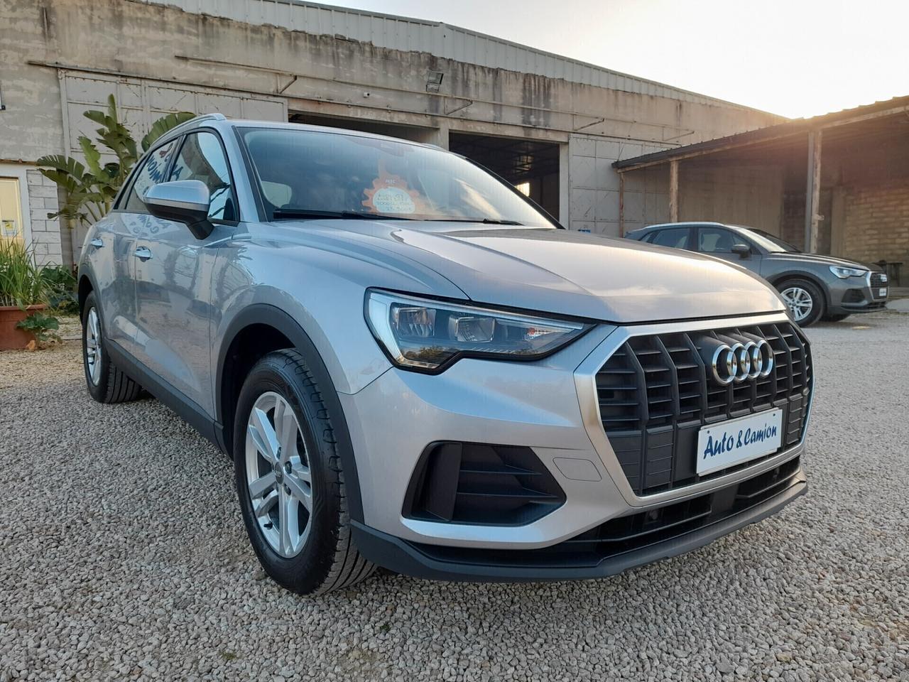 Audi Q3 35 TDI S tronic Business Advanced ANN02020