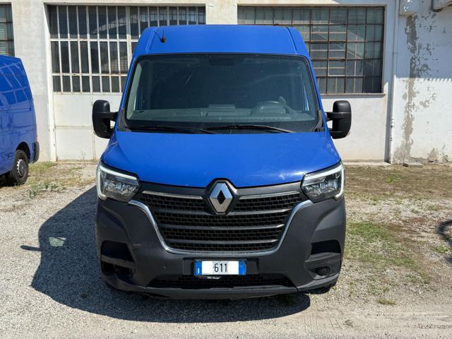RENAULT Master T33 2.3 dCi 135 CV PASSO MEDIO
