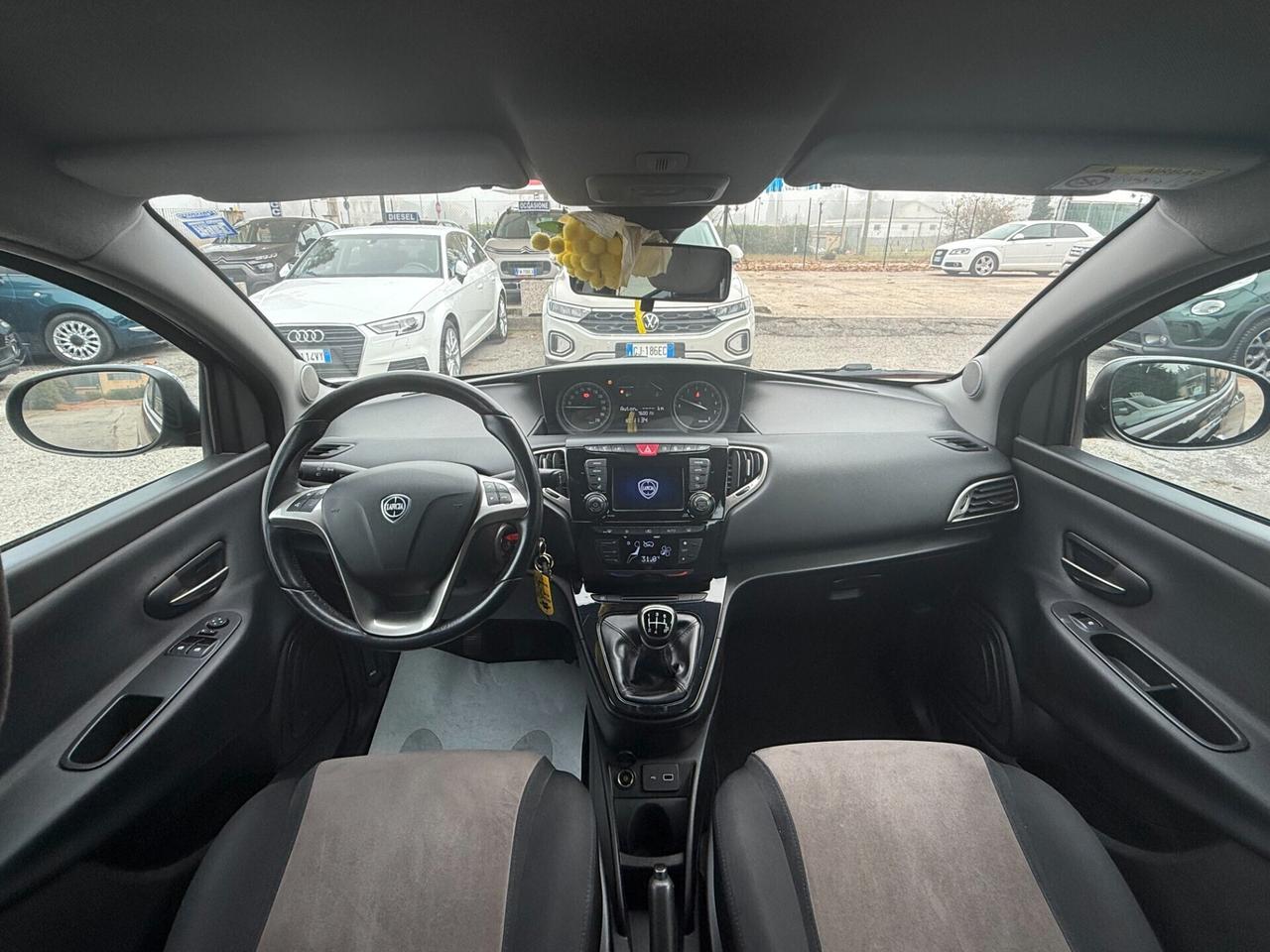 Lancia Ypsilon 1.2 69 CV Platinum 70.000 km