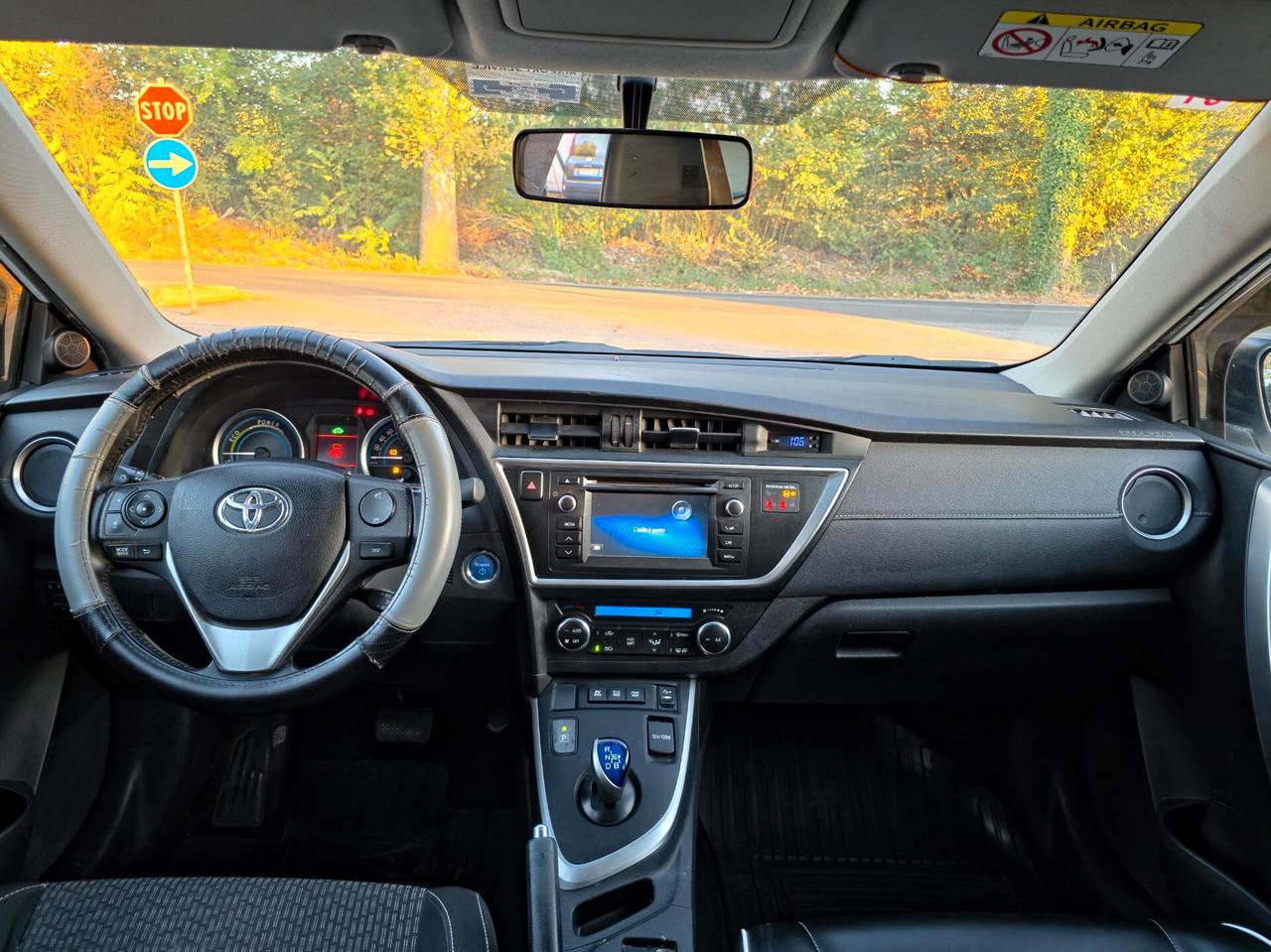 Toyota Auris Touring Sports 1.8 Hybrid Lounge E5B Automatico NEO 2015