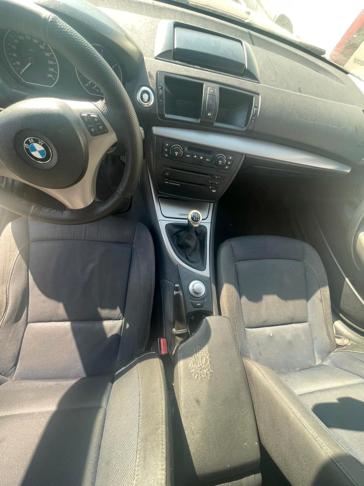 Bmw 118 118d cat 5 porte Attiva