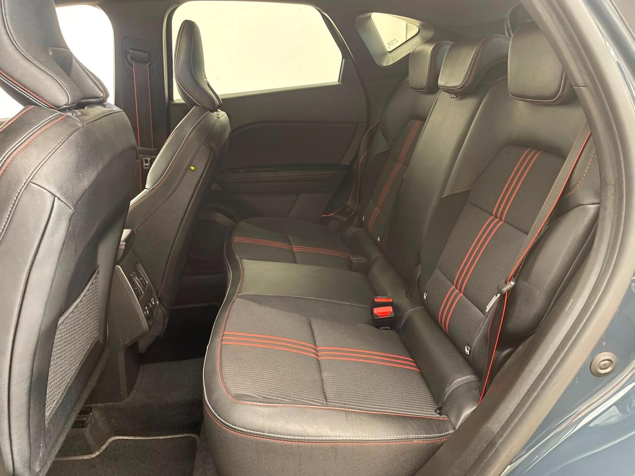 Renault Captur II 2022 1.6 E-Tech hybrid RS Line 145cv auto