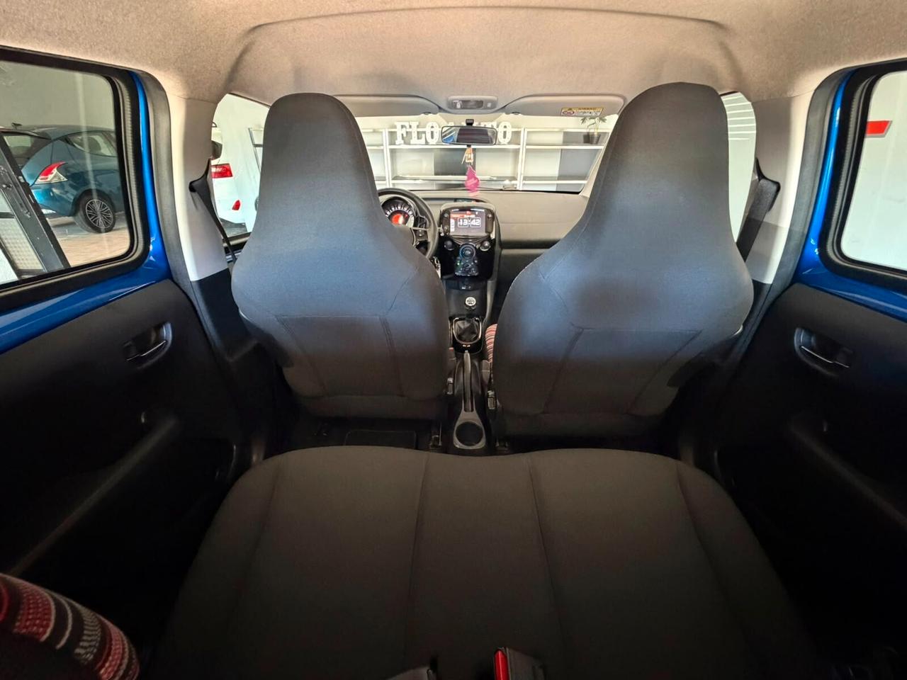 Citroen C1 VTi 72 S&S 5 porte Shine