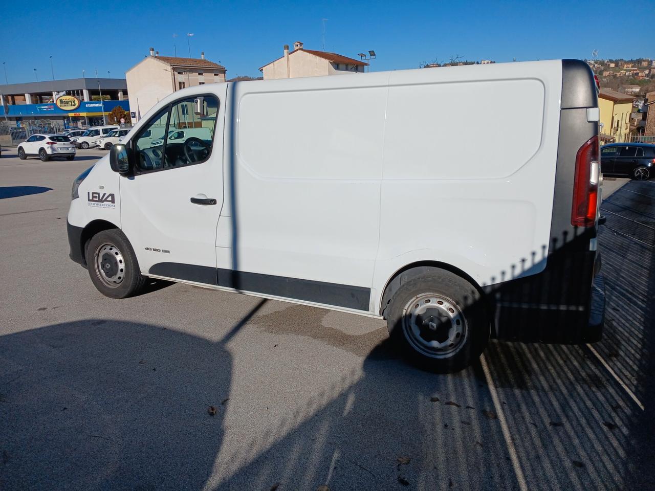 Renault TRAFIC 1.6 DCI 120 CV 2016 3 POSTI