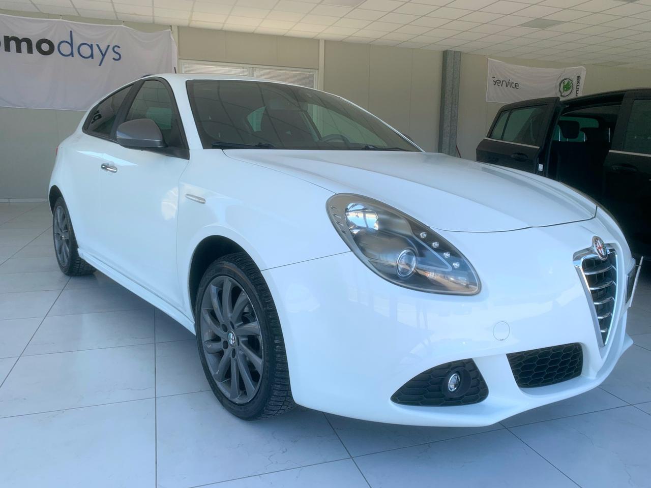 Alfa Romeo Giulietta 1.6 JTDm-2 105 CV MODELLO “VELOCE”