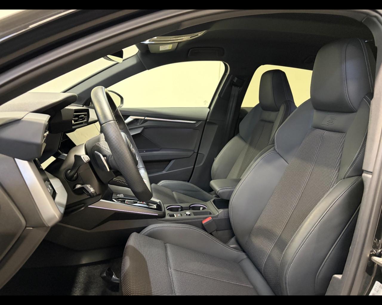 AUDI A3 SPORTBACK 35 TDI S-TRONIC S LINE EDITION