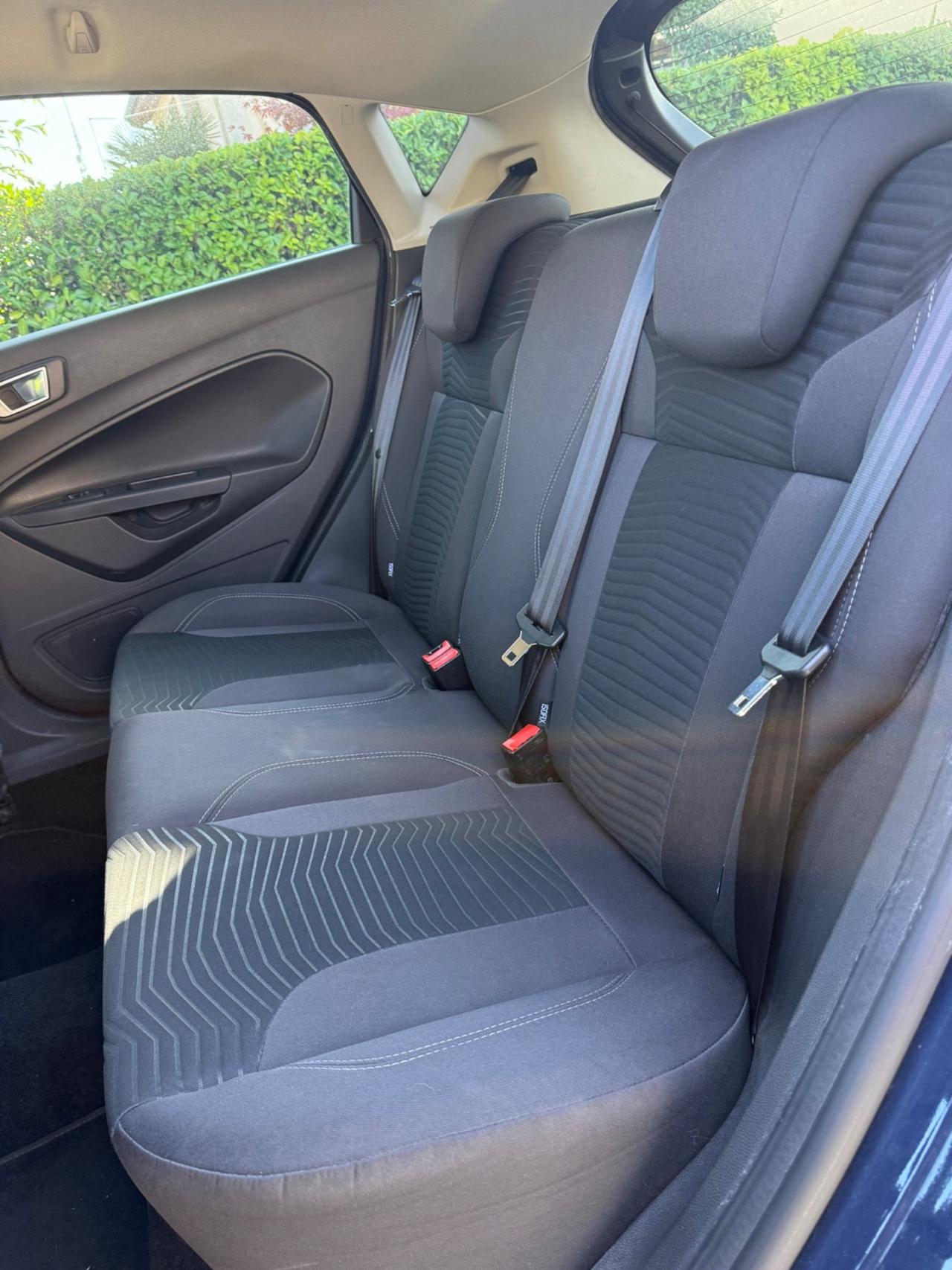 Ford Fiesta 1.5 TDCi 75CV 5 porte Titanium