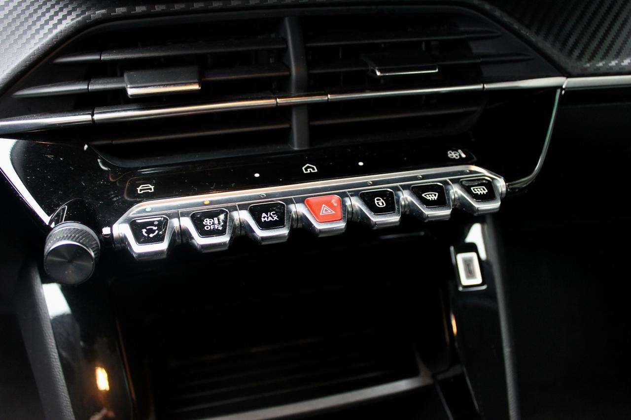 Peugeot 208 1.2 75CV SENSORI - APPLECARPLAY - CRUISE CONTROL