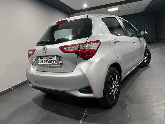 TOYOTA Yaris 1.0 5 porte Active