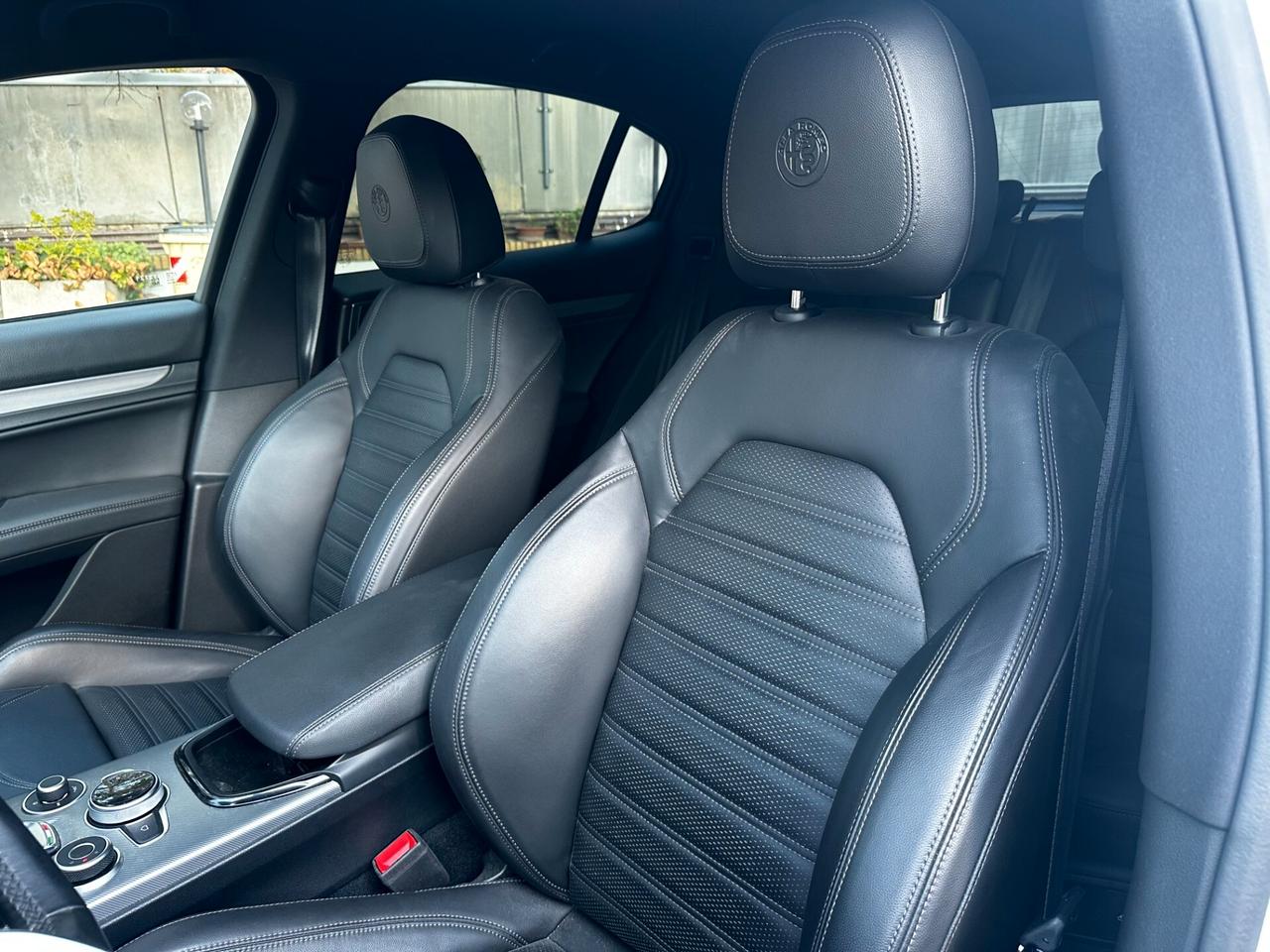 Alfa Romeo Stelvio 2.2 Turbodiesel 210 CV AT8 Q4 Veloce