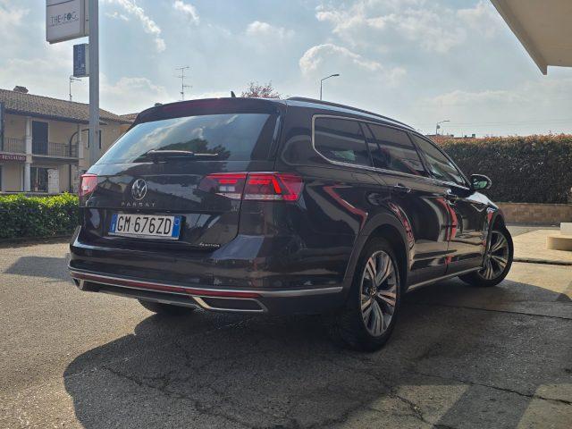VOLKSWAGEN Passat Alltrack 2.0 TDI 200 CV 4MOTION DSG 18" Keyless DCC Camera+