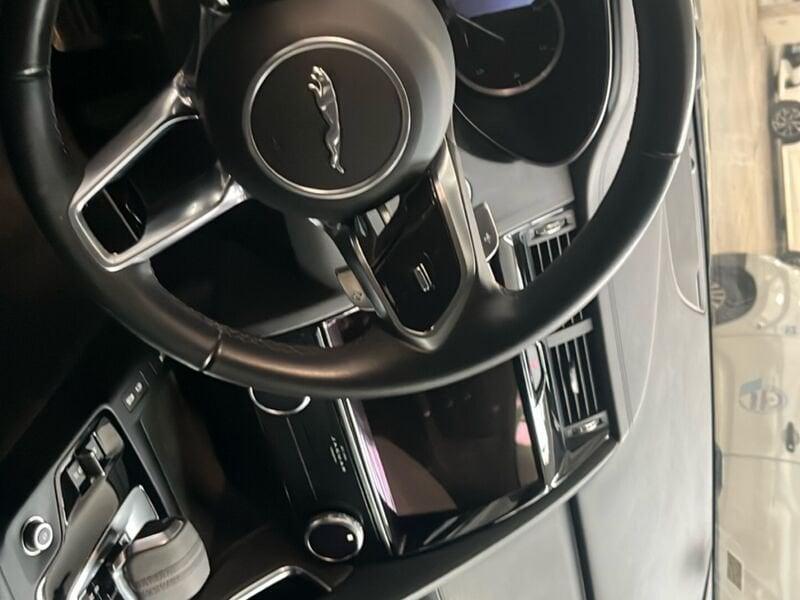 Jaguar E-Pace 2.0 D163 SE awd auto