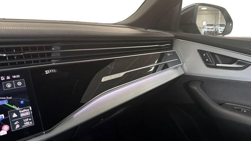 Audi Q8 50 3.0 V6 TDI mHEV quattro tiptronic