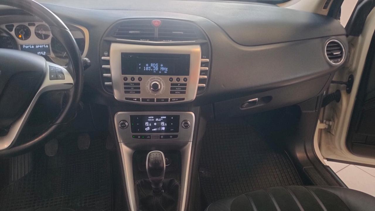 Lancia Delta 1.6 MJT DPF 105 CV Gold