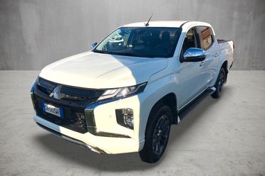 Mitsubishi L200 Double Cab L200 d.cab 2.3d Intense 4wd 150cv auto