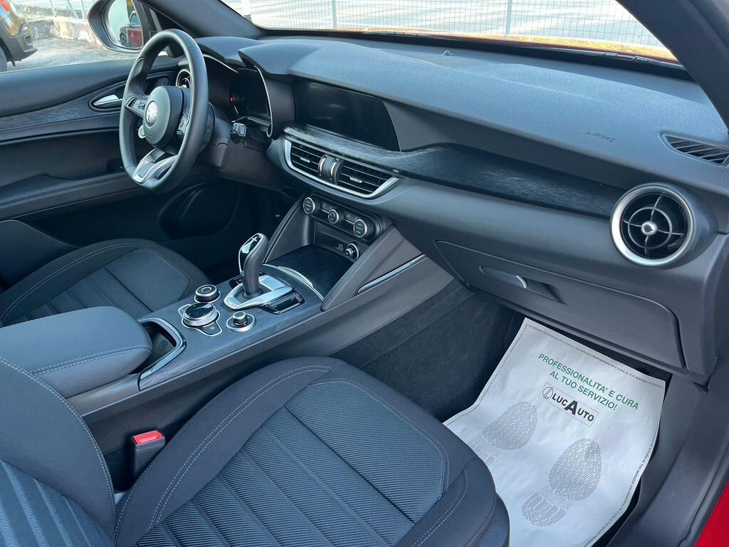 Alfa Romeo Stelvio 2.2 Turbodiesel 160 CV AT8 RWD Ti