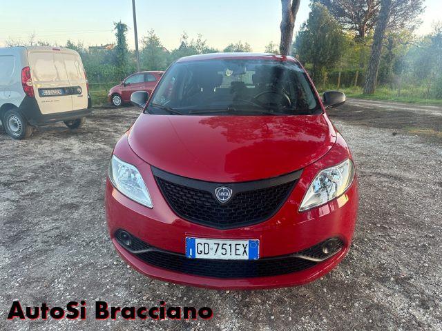 LANCIA Ypsilon 1.0 FireFly 5 porte S&S Hybrid Ecochic Gold