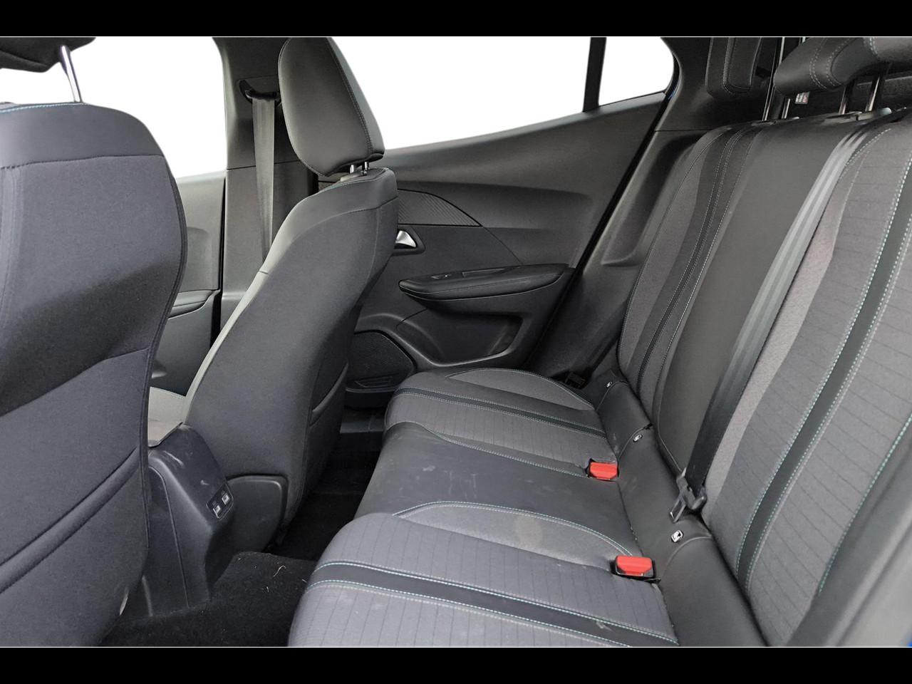PEUGEOT 2008 1.2 puretech Allure Pack s&s 130cv eat8