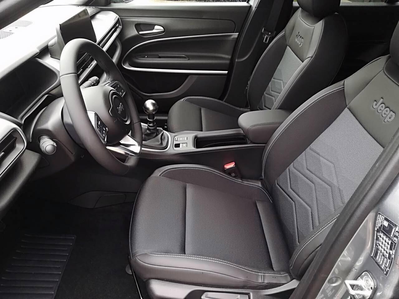 Jeep Avenger 1.2 Turbo 100 CV Summit