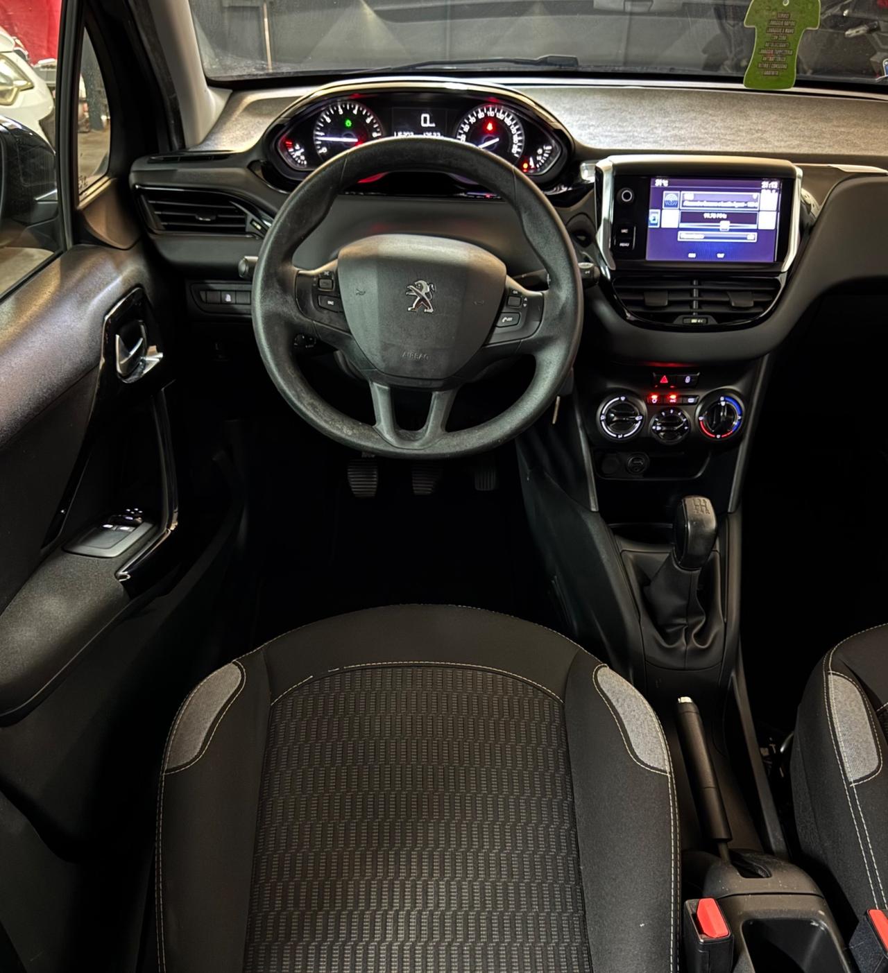 Peugeot 208 5 porte Access 110000 CHILOMETRI