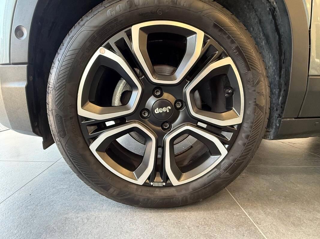 Jeep Avenger 1.2 t. Summit fwd 100cv