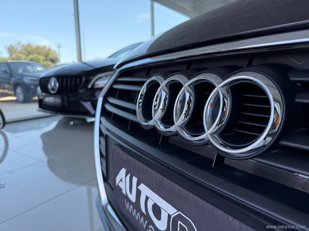 AUDI A3 2.0 TDI S tronic Sport S-LINE