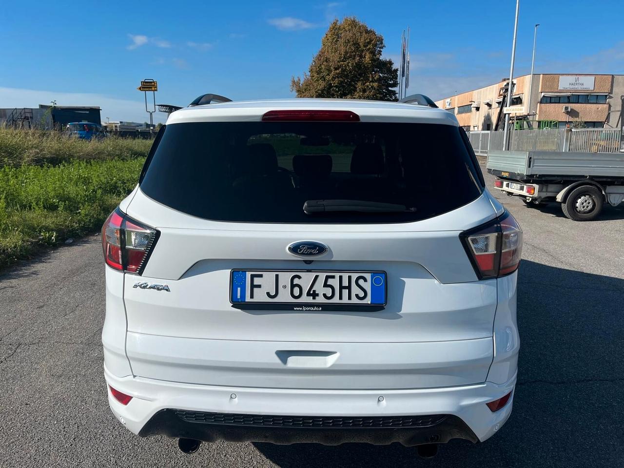 Ford Kuga 1.5 TDCI 120 CV 2WD ST-Line