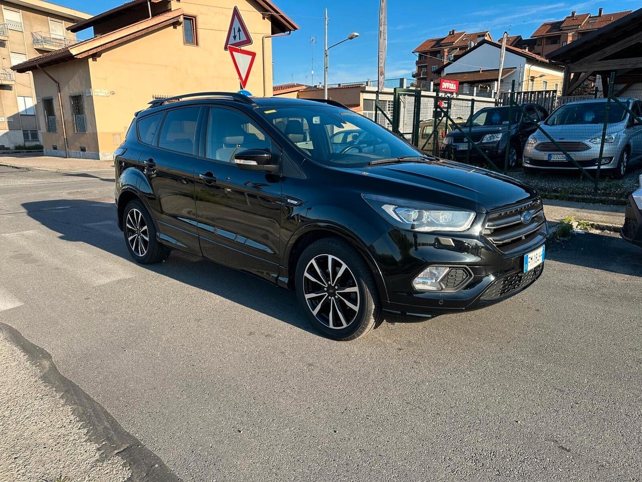 Ford Kuga 1.5 EcoBoost 120 CV S&S 2WD Business