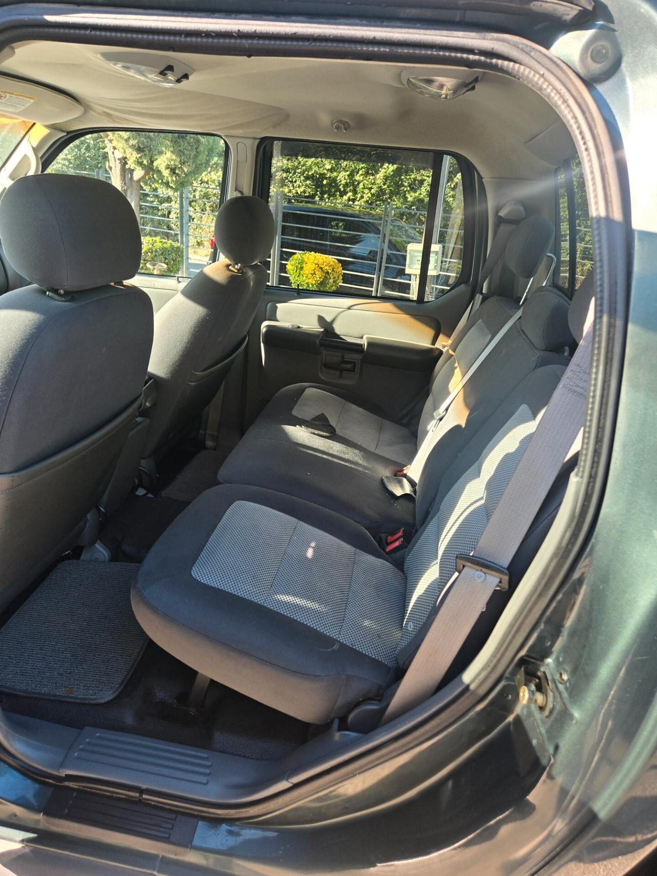 Ford Explorer EXSPLORER SPORT TRAC