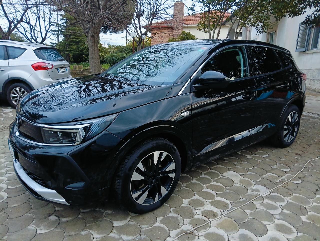 Opel Grandland 1.5 diesel Ecotec aut. Business Elegance