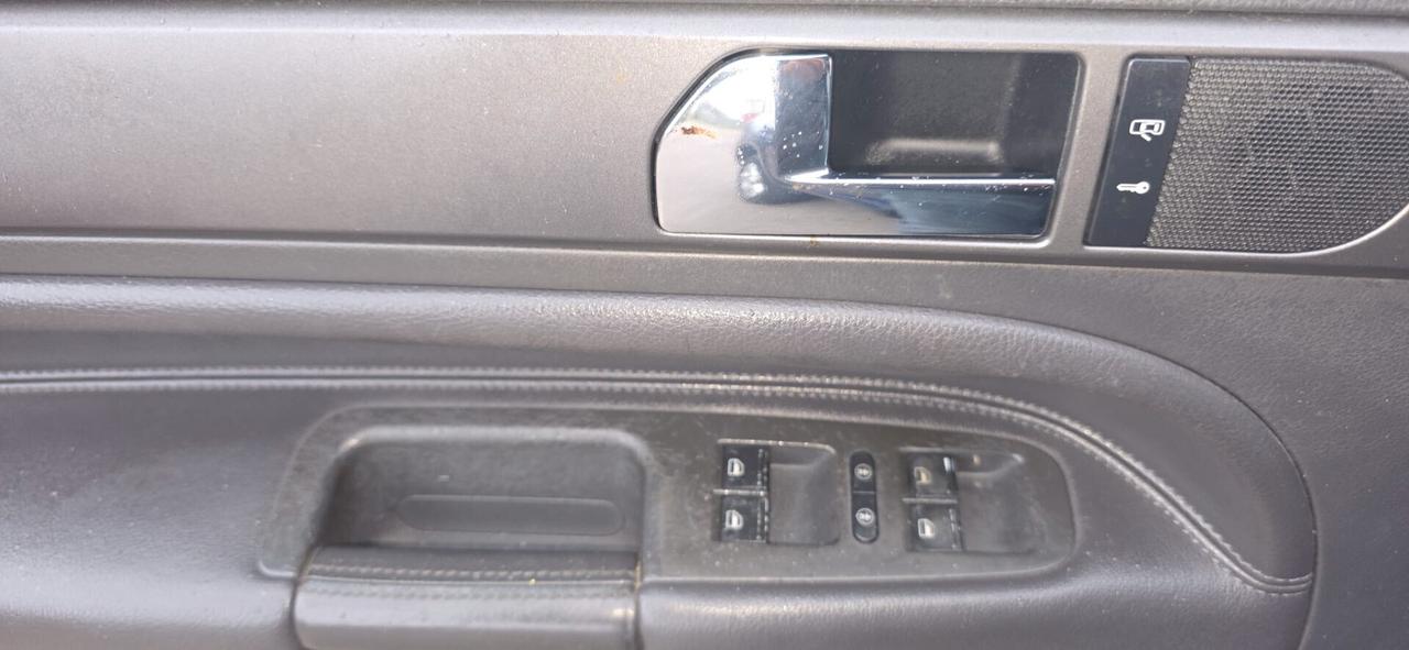 Volkswagen Touareg 3.0 V6 TDI DPF tiptronic 4x4