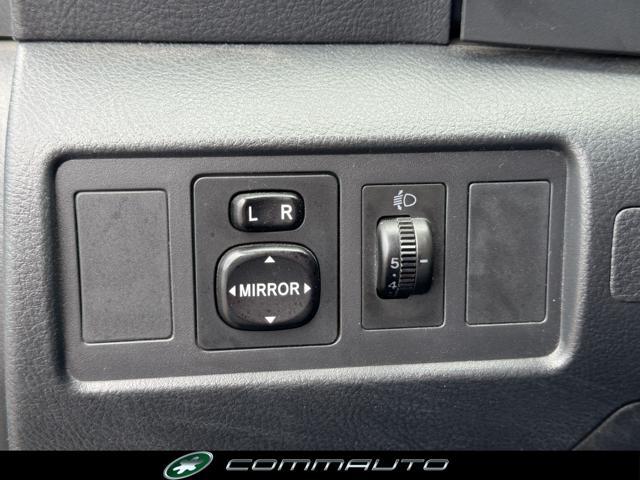 TOYOTA Corolla Verso 2.2 16V D-4D D-Cat
