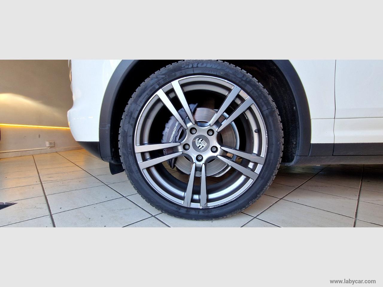 PORSCHE Cayenne 3.0 Diesel