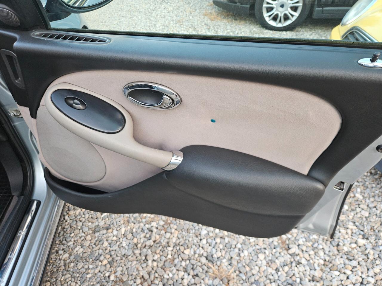 Rover 75 2.0 CDT 16V cat Connoisseur