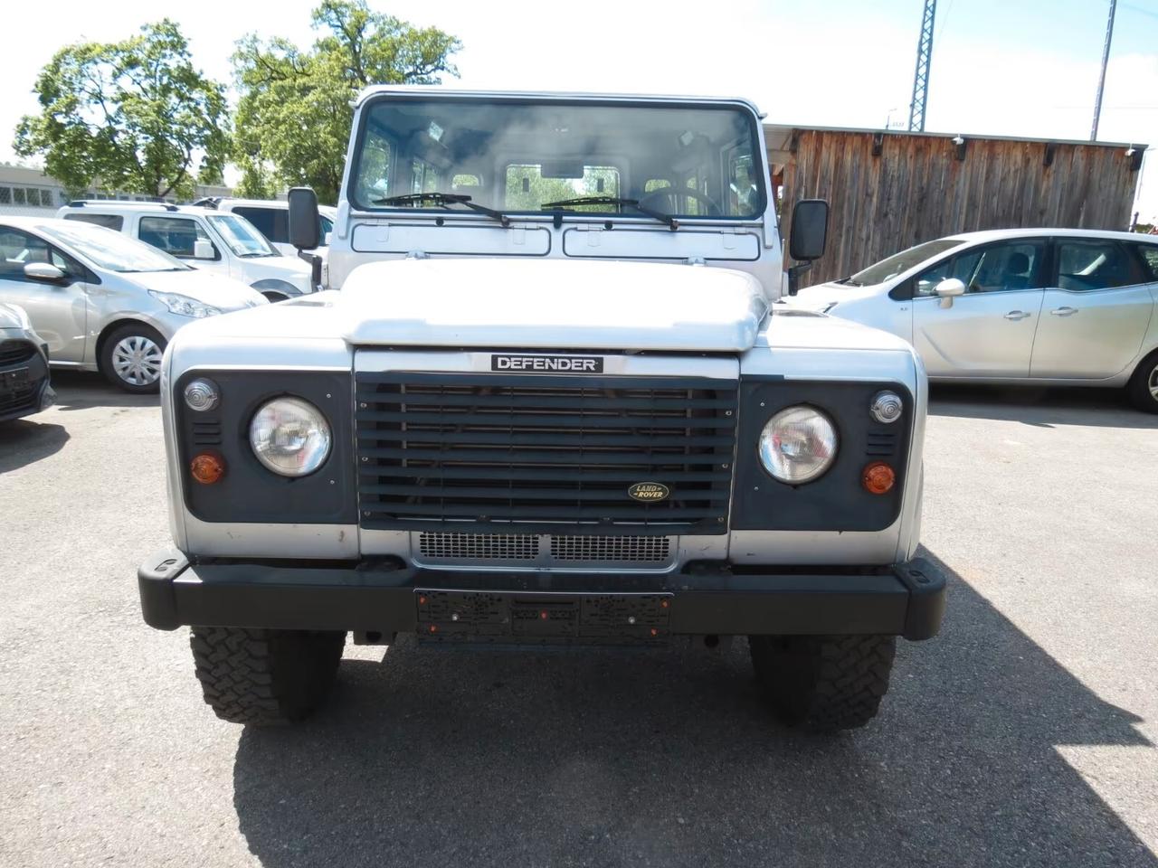 Land Rover Defender Station wagon 90 Td5 6 posti