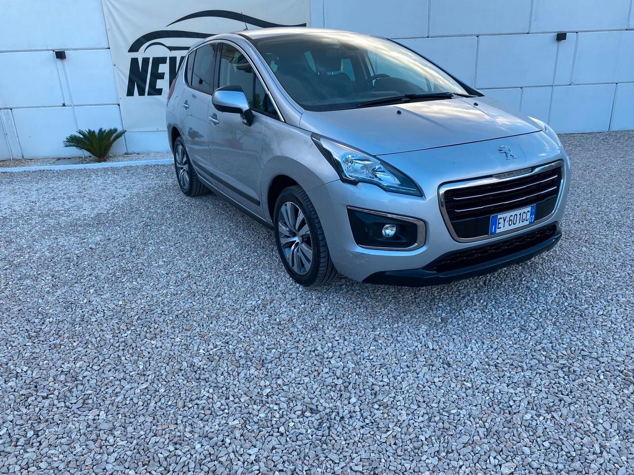 Peugeot 3008 1.6 HDi 115CV Allure