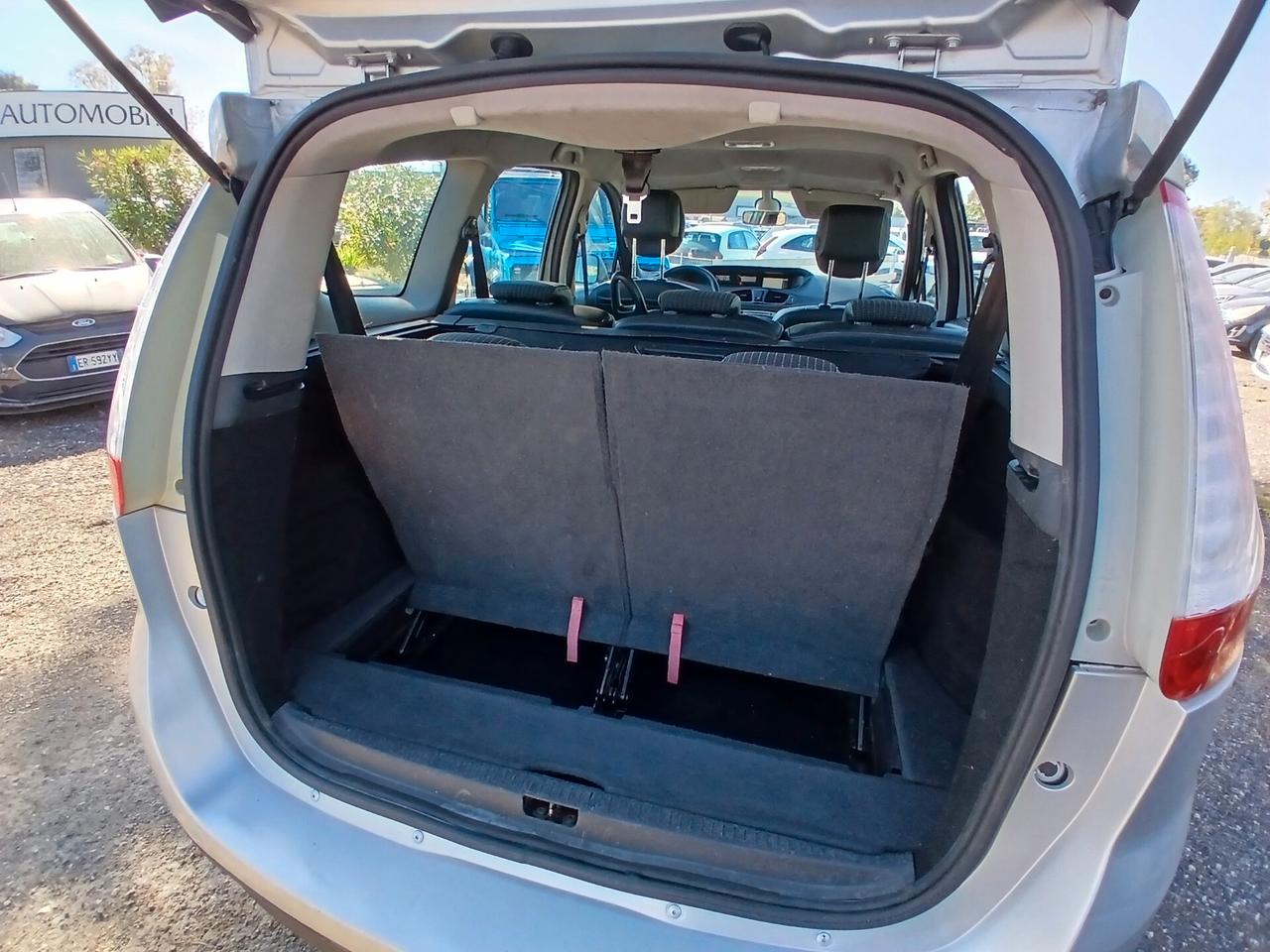 Renault GranScenic 1.6 dCi 130CV Dynamique 7P